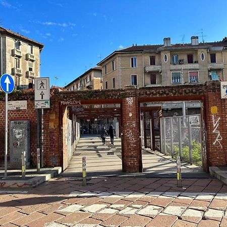 Porta Genova Suite Modern House ミラノ エクステリア 写真