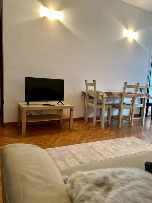 Porta Genova Suite Modern House ミラノ エクステリア 写真